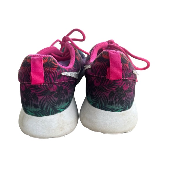 NIKE ROSHE RUN FLORAL PRINT MULTI-COLOR WOMENS 6 - Picture 8 of 11